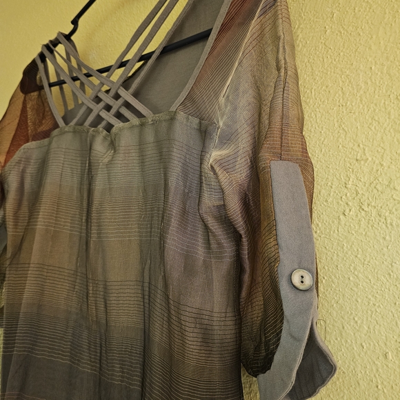 Elegant Multicolor Asymmetrical Women's Blouse - Picture 3 of 3